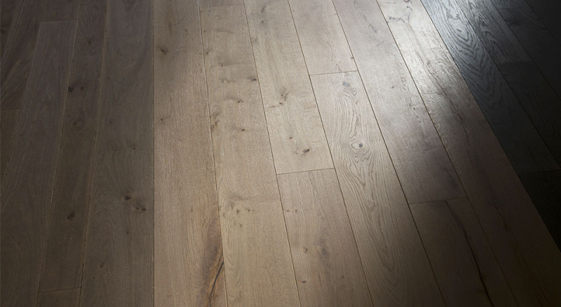 Étape 4 :<br/>Finitions en usine